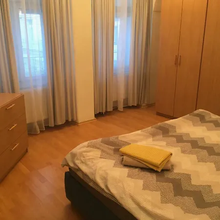 Black&white Near Cathedral Appartamento Košice